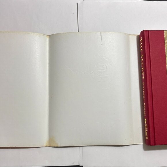 The Secret By Rhonda Byrne Hardcover Book with Dust Jacket - Picture 7 of 11